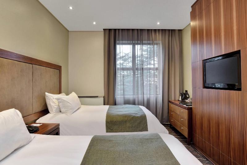 Protea Hotel Clarens image