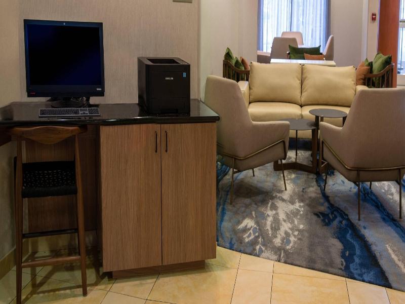 Fairfield Inn Suites Lewisburg