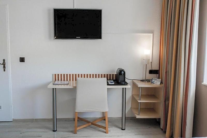 Bach Hotel Zur Porta image