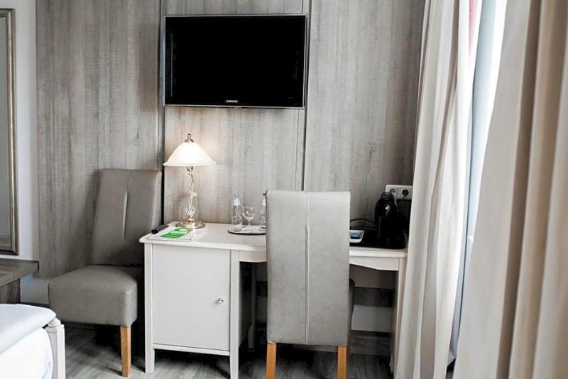 Bach Hotel Zur Porta image