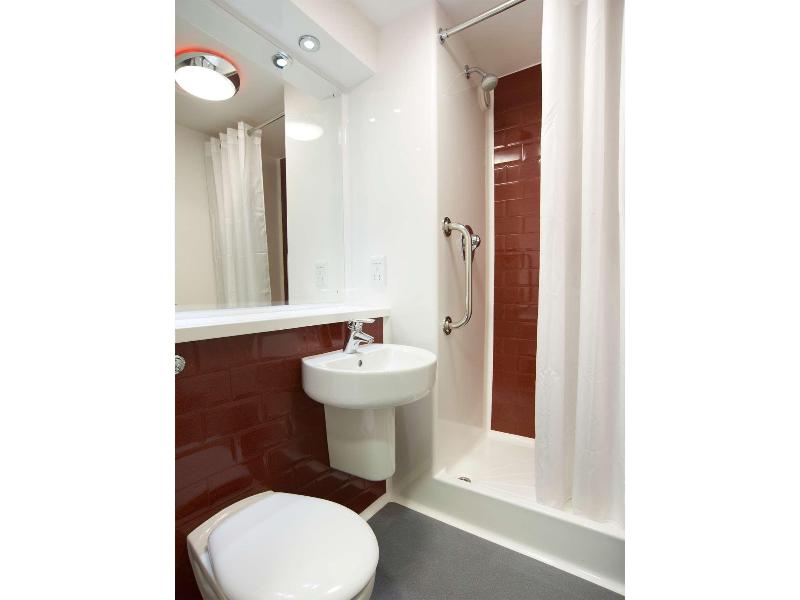 Travelodge Birmingham image
