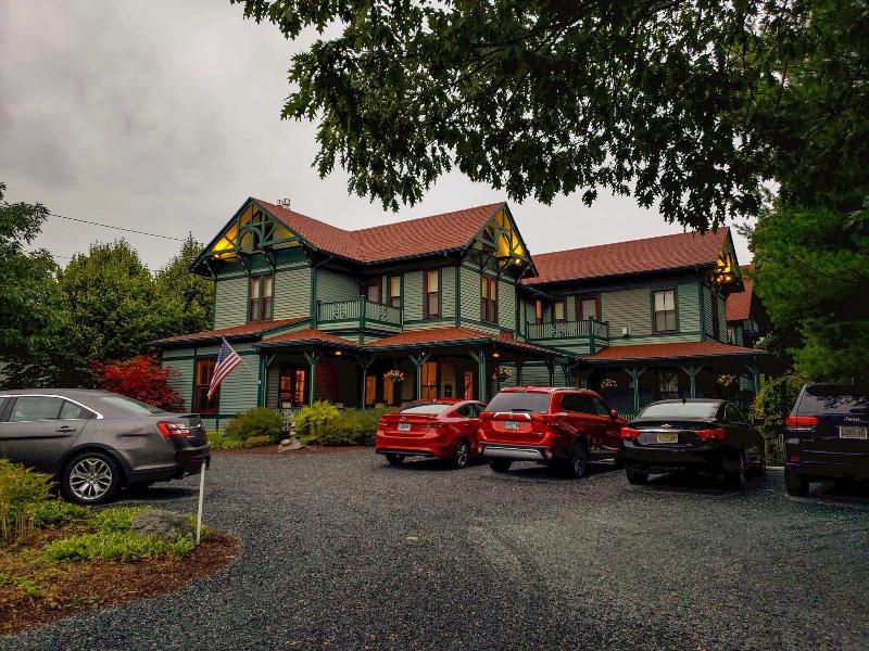 Primrose Inn