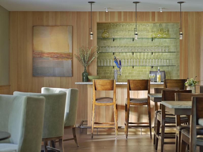 Green Mountain Suites image