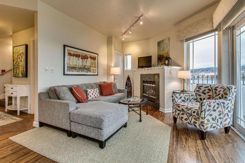 Hotel Bellwether image