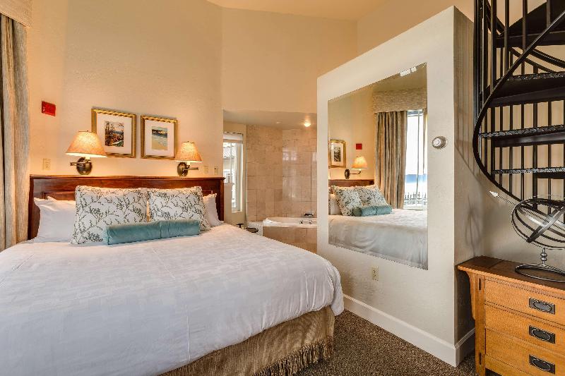 Hotel Bellwether image