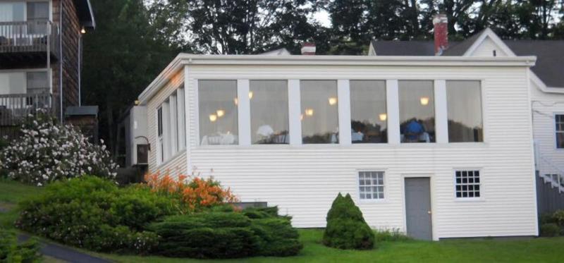 Smugglers Cove Inn Oceanfront Resort image