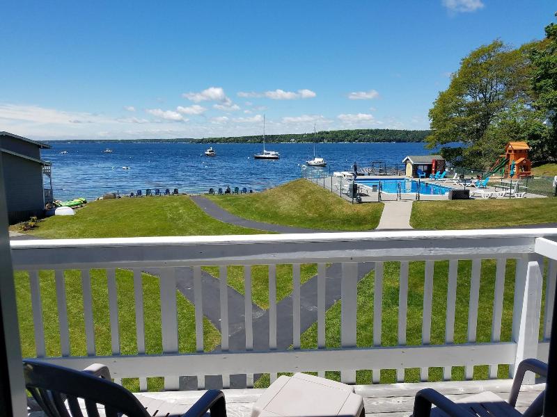 Smugglers Cove Inn Oceanfront Resort image