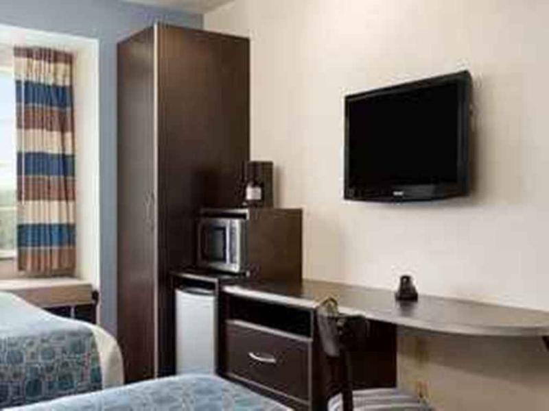 WeStay Suites Belle Chasse 4
