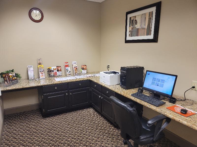 Holiday Inn Express Bloomington West