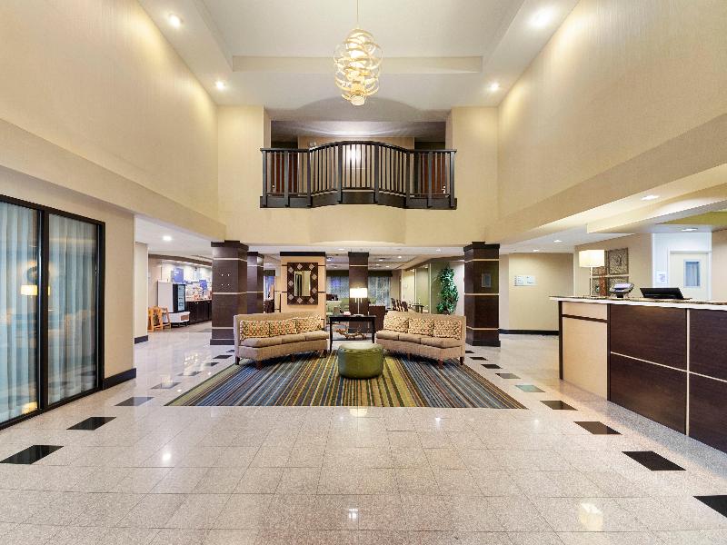 Holiday Inn Express Bloomington West — view
