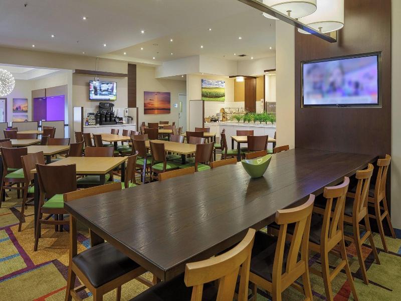 Fairfield Inn & Suites Belleville image