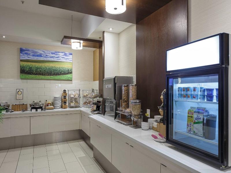 Fairfield Inn & Suites Belleville image