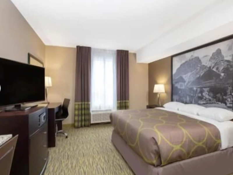 Super 8 Canmore image