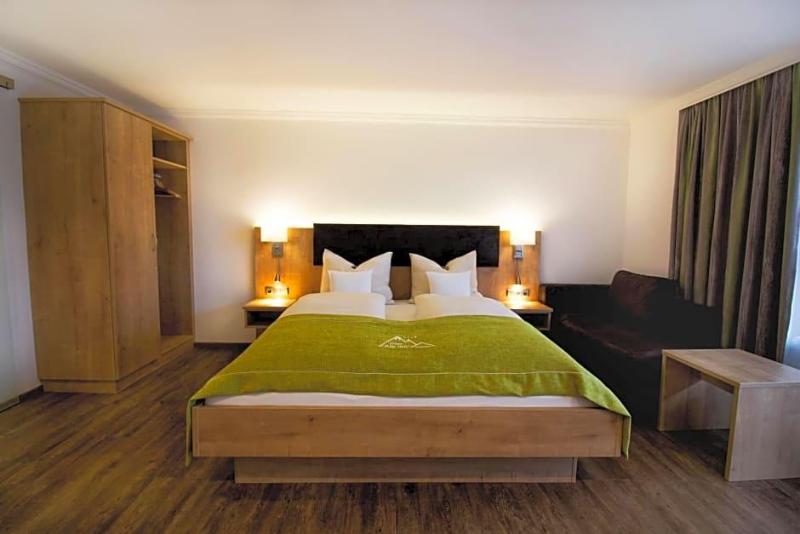 Alp Inn image