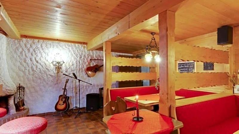 Alp Inn image