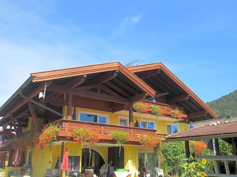 Alp Inn image