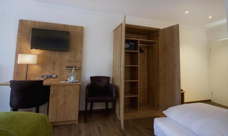 Alp Inn image