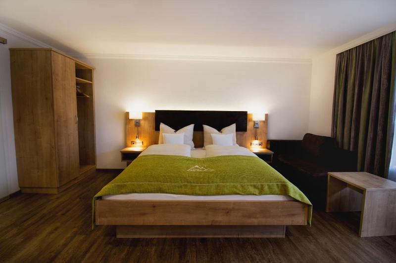 Alp Inn image