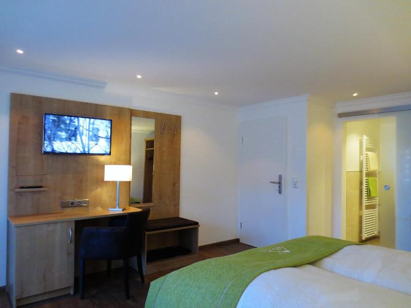 Alp Inn image
