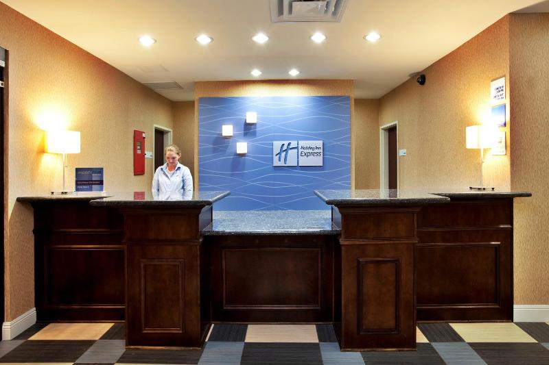 Holiday Inn Express & Suites Baton Rouge-PortAllen