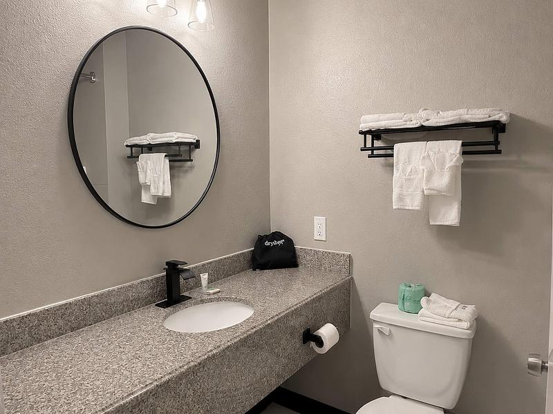 Super 8 by Wyndham Brenham TX image