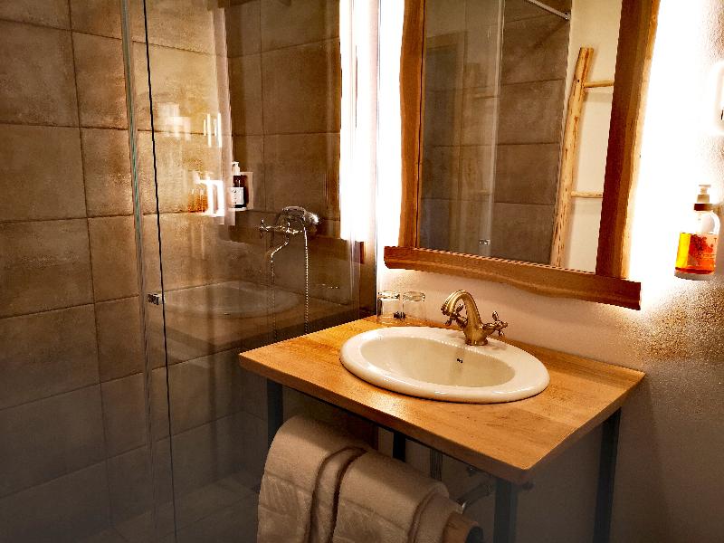 Ribno Alpine Hotel image