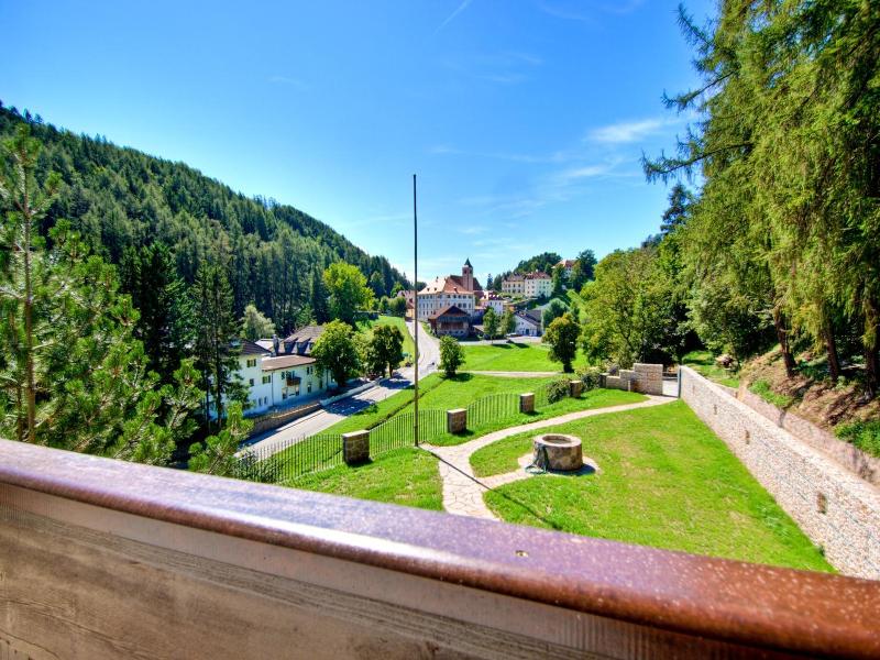 Waldquell Appartements image