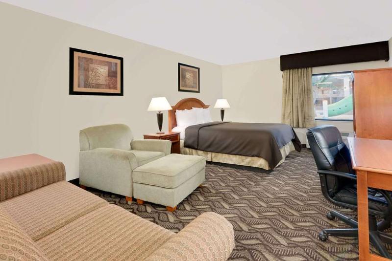 Days Inn by Wyndham Brookings image
