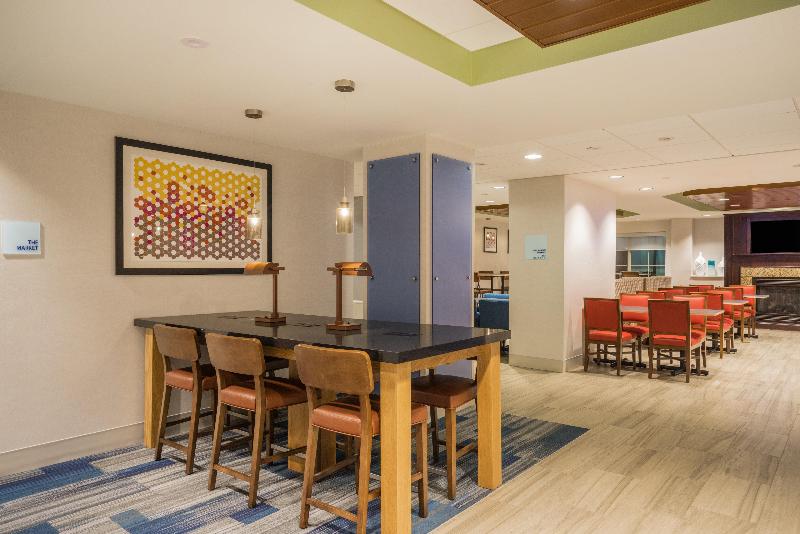 Holiday Inn Express Bloomsburg image
