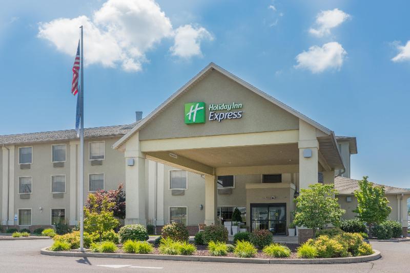 Holiday Inn Express Bloomsburg image