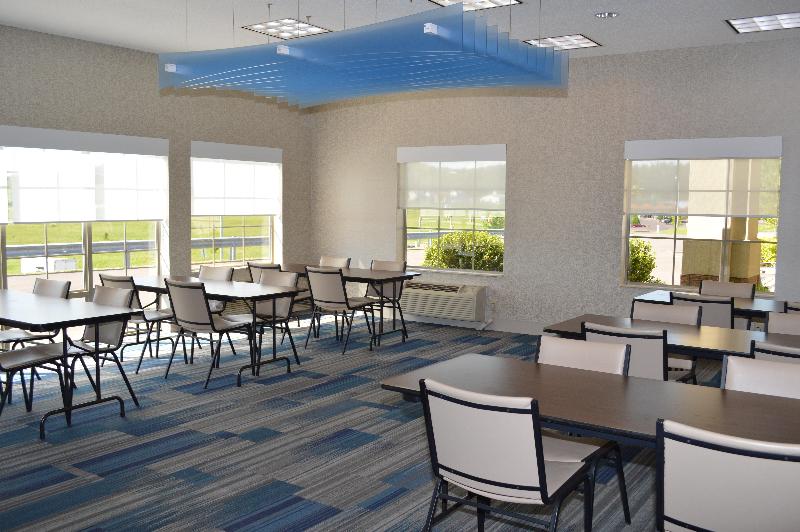 Holiday Inn Express Bloomsburg image