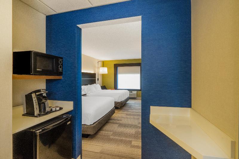 Holiday Inn Express Bloomsburg image