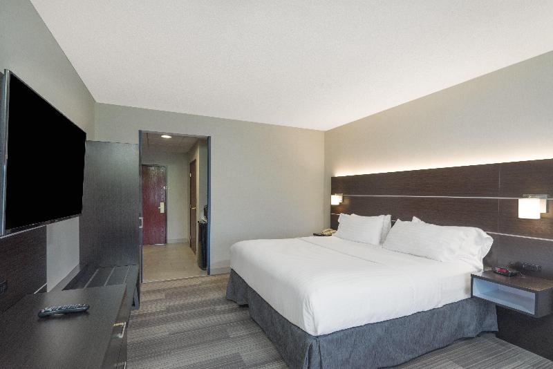 Holiday Inn Express Bloomsburg image