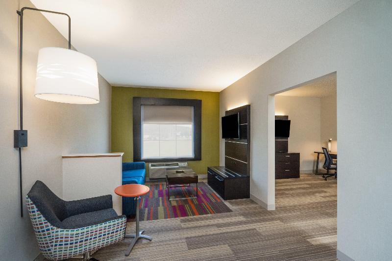 Holiday Inn Express Bloomsburg image