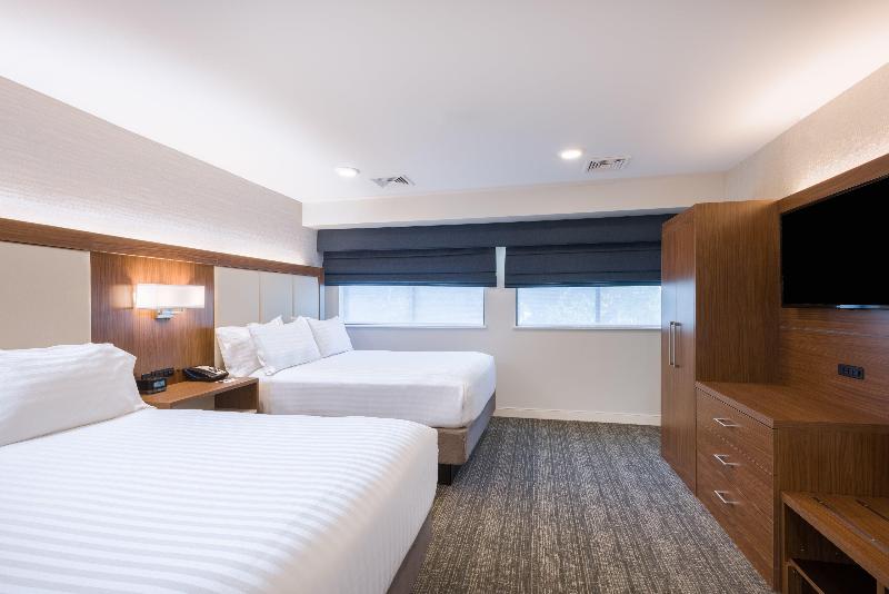 Holiday Inn Express Boston-Waltham By IHG image