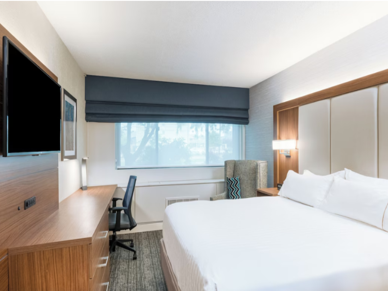 Holiday Inn Express Boston-Waltham By IHG image