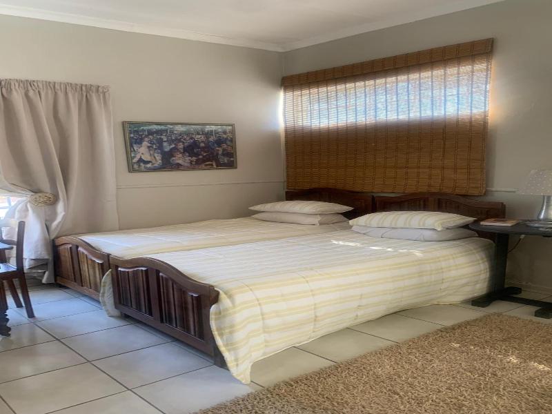 B&B at Bloem image