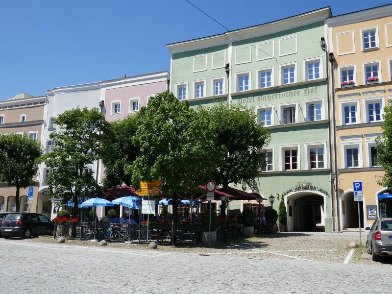 Bayerischer Hof — general view