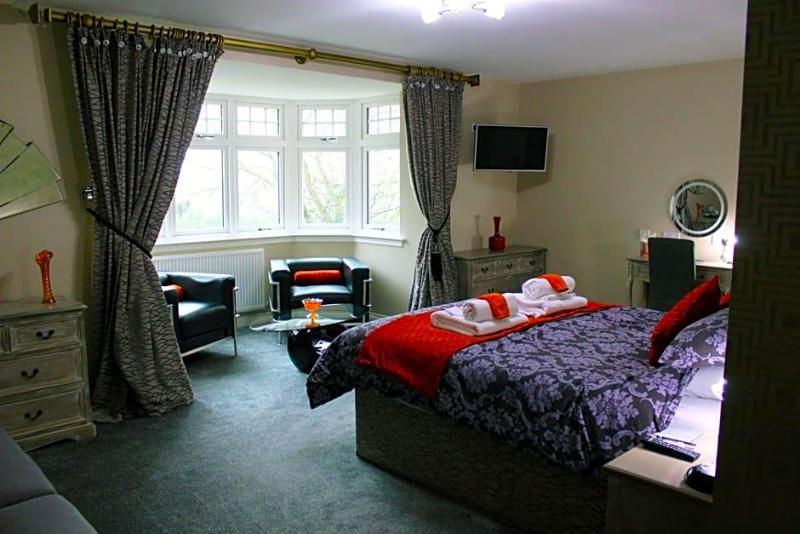 Grimscote Manor Hotel image
