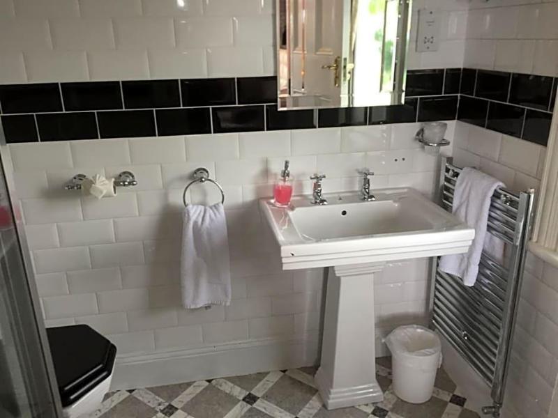 Grimscote Manor Hotel image