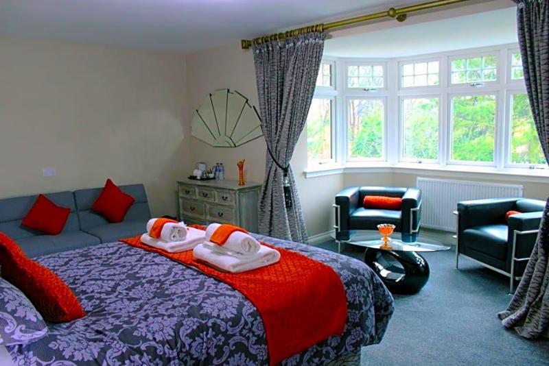 Grimscote Manor Hotel image