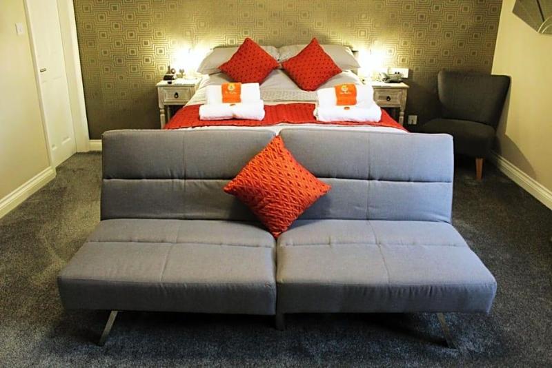 Grimscote Manor Hotel image