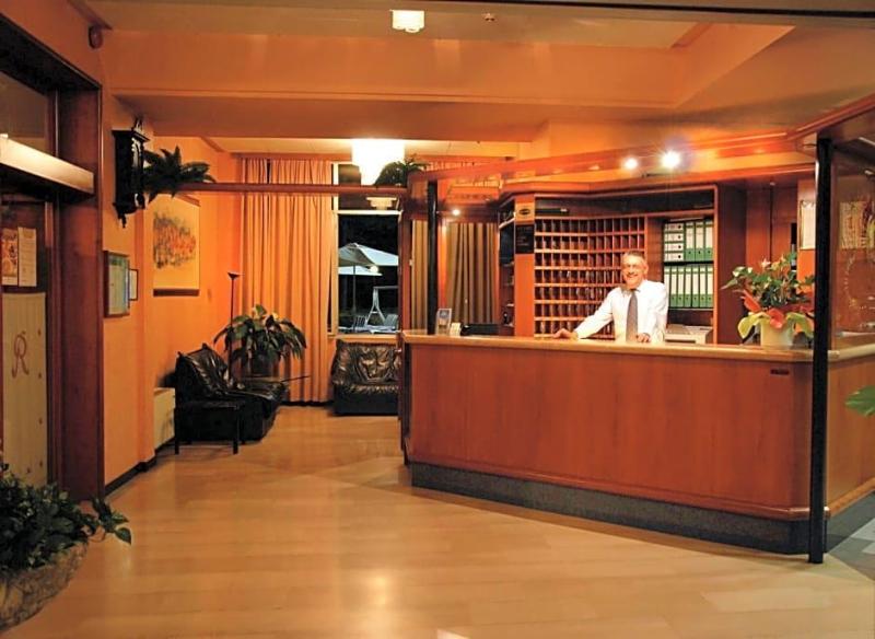 Hotel Olimpic image