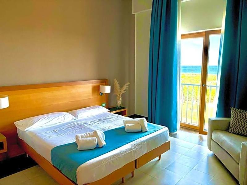 Hotel Scoglio degli Achei  image