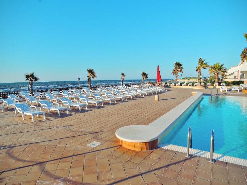 Blue Marine Villaggio image