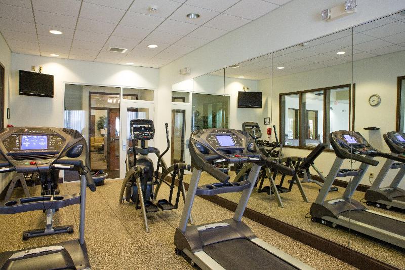 Holiday Inn & Suites Bloomington-Airport DEP