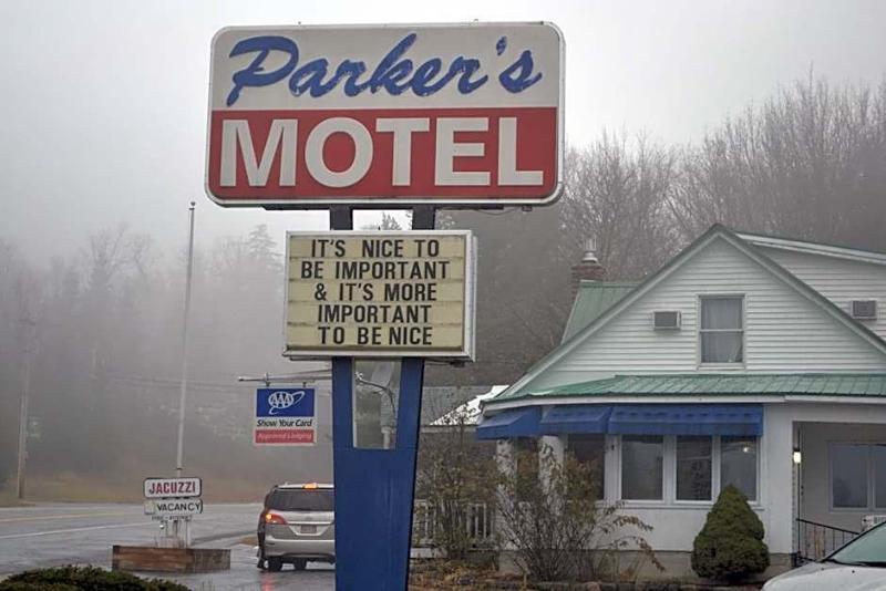 Parker's Motel image