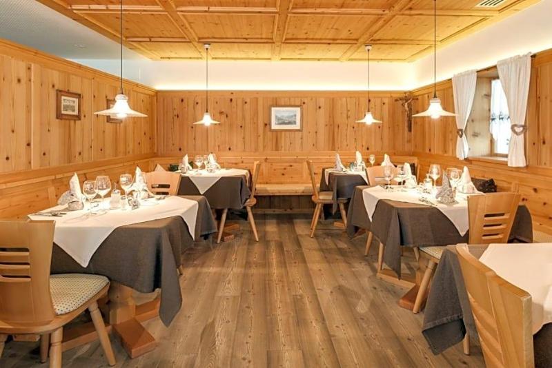 Mitterplarserhof image