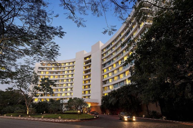 Lakeside Chalet, Mumbai - Marriott Executive Apt