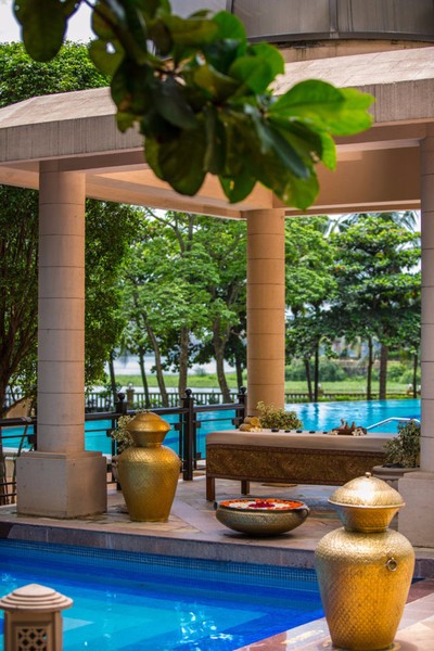 Lakeside Chalet, Mumbai - Marriott Executive Apt
